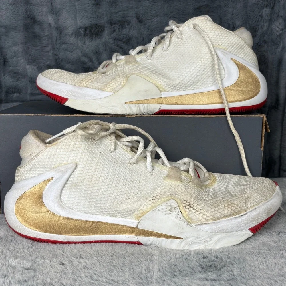 Nike Zoom Freak 1 Roses White Gold Red BQ5422-100 Mens 11.5 Giannis Basketball